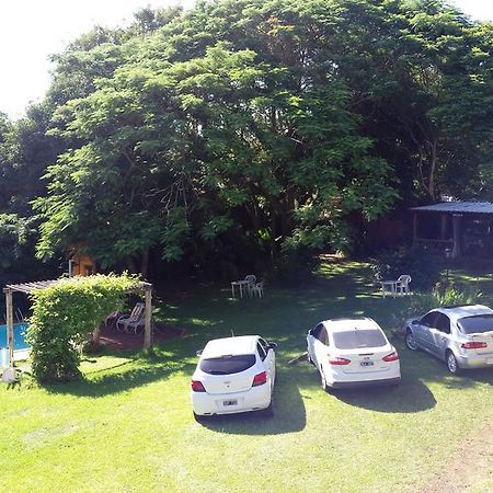 Hostel Y Posada Colibri Puerto Iguazu Ngoại thất bức ảnh