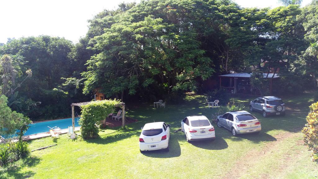 Hostel Y Posada Colibri Puerto Iguazu Ngoại thất bức ảnh